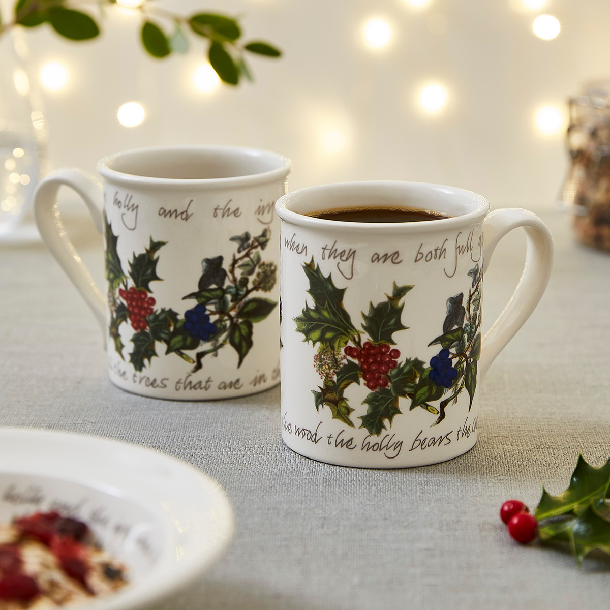 The Holly and The Ivy Mug Set of 4 image number null